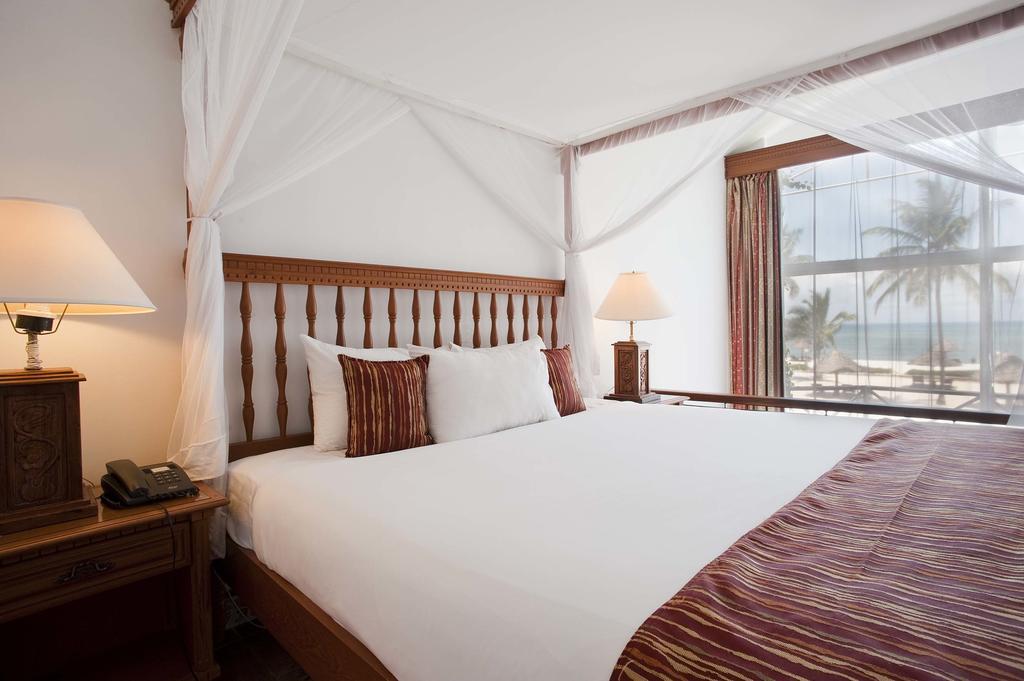 Kunduchi Beach Hotel & Resort Дар-ес-Салам Екстер'єр фото