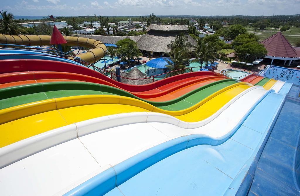 Kunduchi Beach Hotel & Resort Дар-ес-Салам Екстер'єр фото