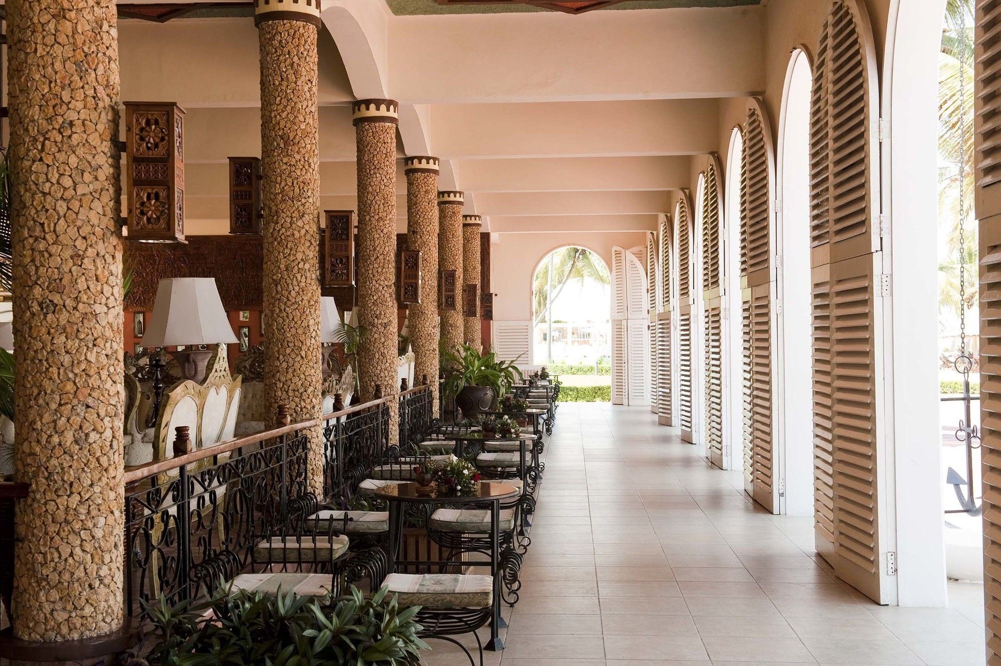 Kunduchi Beach Hotel & Resort Дар-ес-Салам Екстер'єр фото