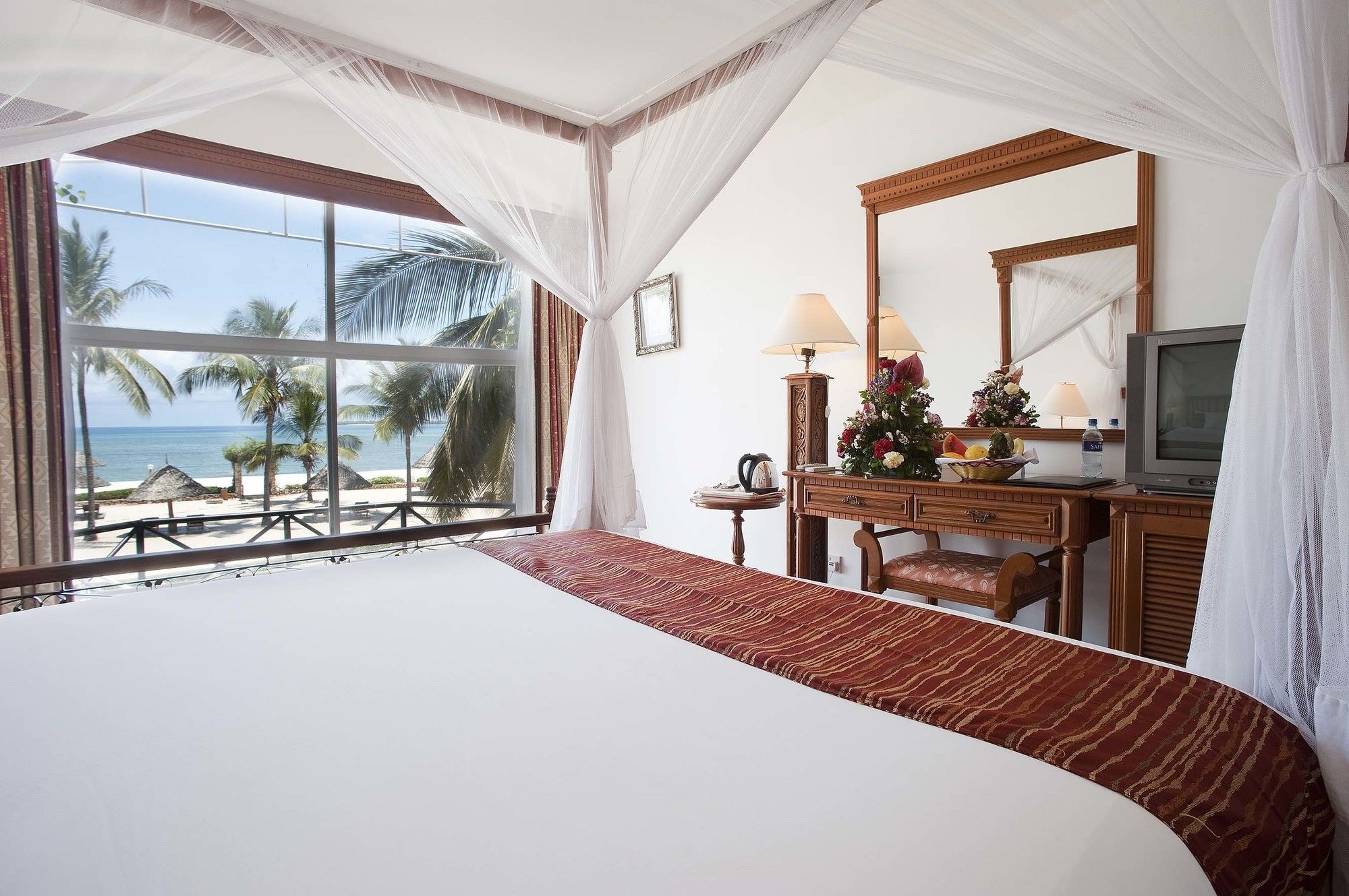 Kunduchi Beach Hotel & Resort Дар-ес-Салам Екстер'єр фото