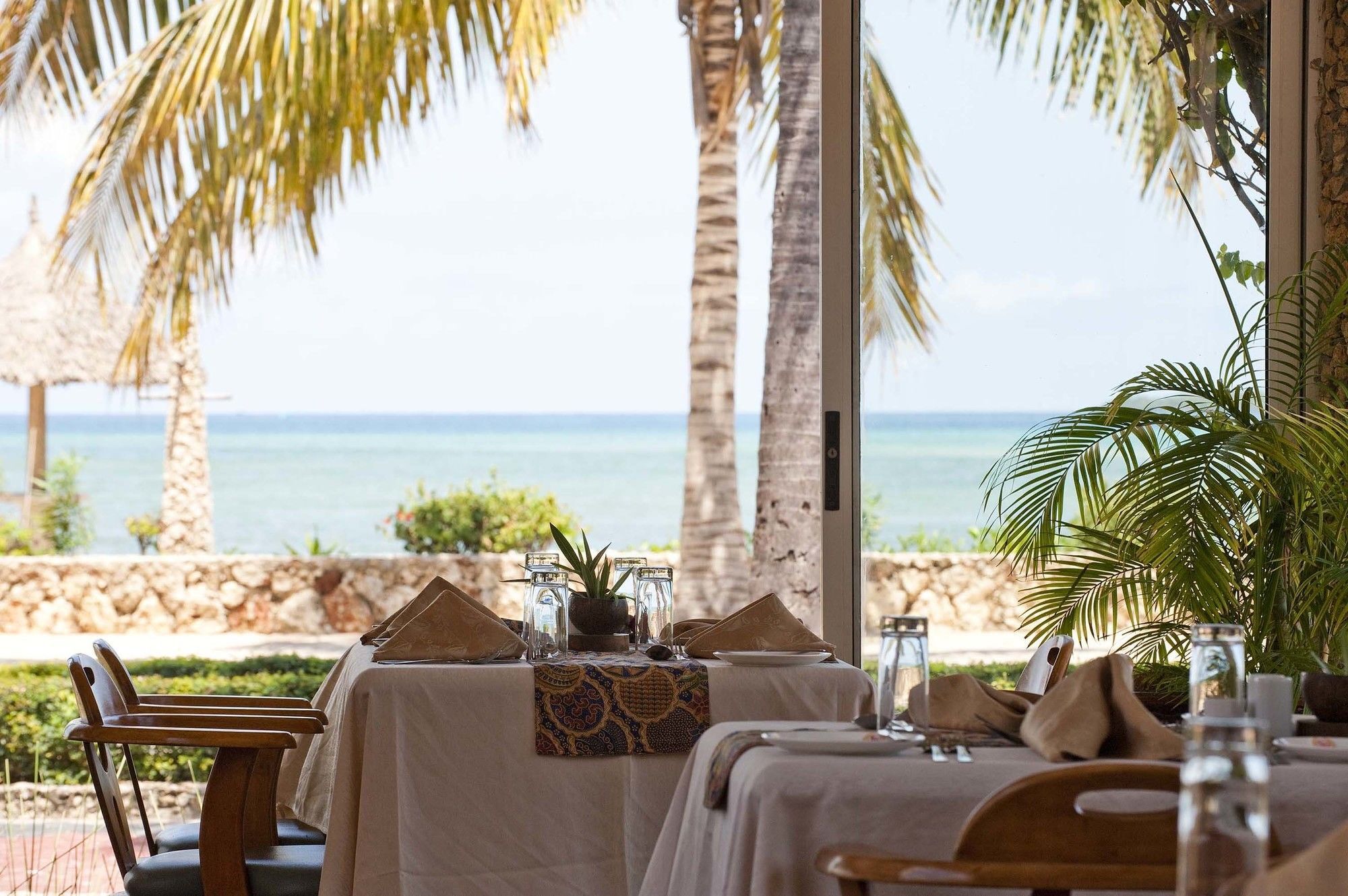 Kunduchi Beach Hotel & Resort Дар-ес-Салам Екстер'єр фото