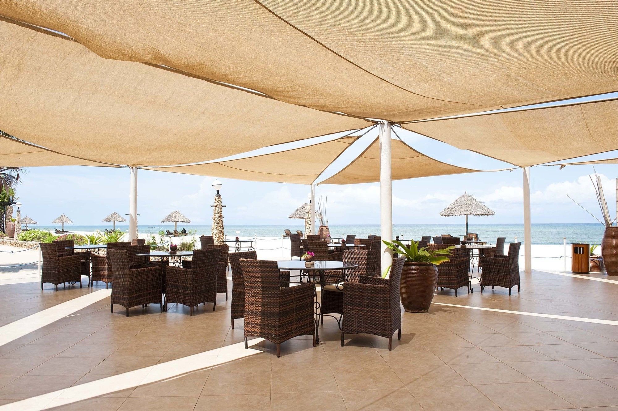 Kunduchi Beach Hotel & Resort Дар-ес-Салам Екстер'єр фото
